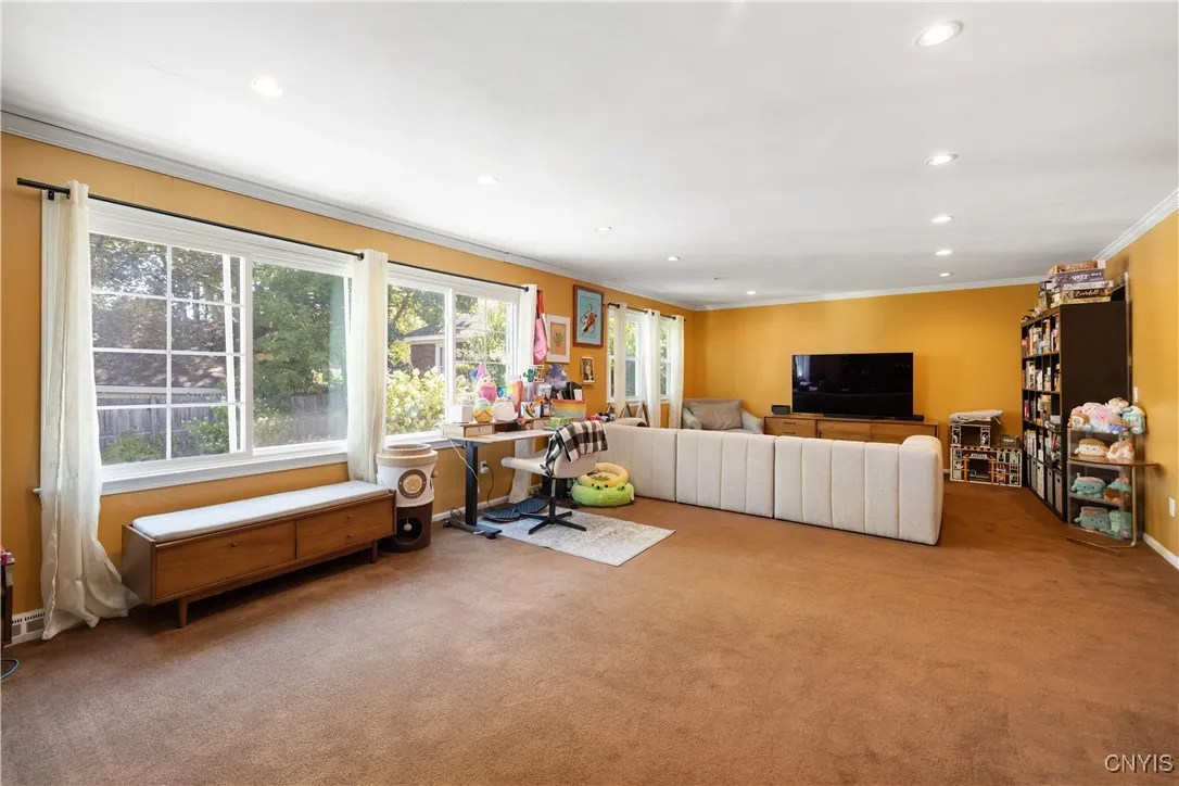 514 Sedgwick Drive, Syracuse, New York 13203, Syracuse, New York 13203, 3 Bedrooms Bedrooms, 12 Rooms Rooms,2 BathroomsBathrooms,Residential,For Sale,514 Sedgwick Drive, Syracuse, New York 13203,0,S1639617