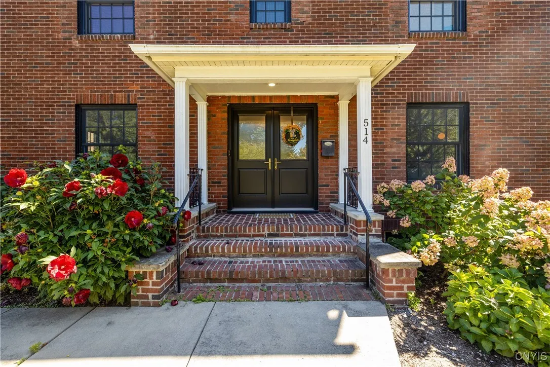 514 Sedgwick Drive, Syracuse, New York 13203, Syracuse, New York 13203, 3 Bedrooms Bedrooms, 12 Rooms Rooms,2 BathroomsBathrooms,Residential,For Sale,514 Sedgwick Drive, Syracuse, New York 13203,0,S1639617