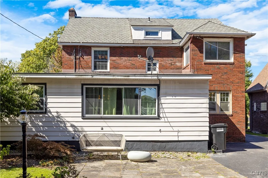 514 Sedgwick Drive, Syracuse, New York 13203, Syracuse, New York 13203, 3 Bedrooms Bedrooms, 12 Rooms Rooms,2 BathroomsBathrooms,Residential,For Sale,514 Sedgwick Drive, Syracuse, New York 13203,0,S1639617