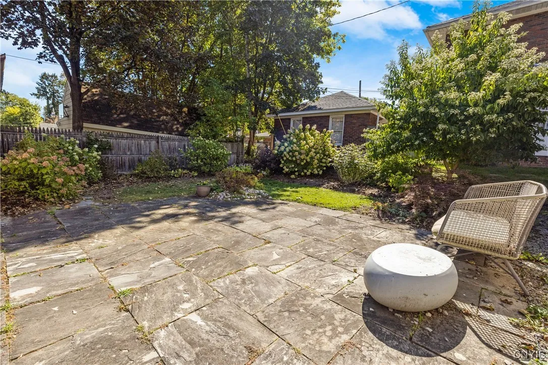 514 Sedgwick Drive, Syracuse, New York 13203, Syracuse, New York 13203, 3 Bedrooms Bedrooms, 12 Rooms Rooms,2 BathroomsBathrooms,Residential,For Sale,514 Sedgwick Drive, Syracuse, New York 13203,0,S1639617