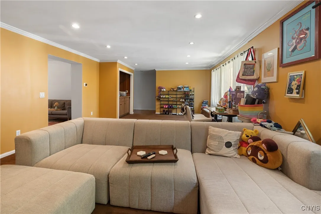 514 Sedgwick Drive, Syracuse, New York 13203, Syracuse, New York 13203, 3 Bedrooms Bedrooms, 12 Rooms Rooms,2 BathroomsBathrooms,Residential,For Sale,514 Sedgwick Drive, Syracuse, New York 13203,0,S1639617