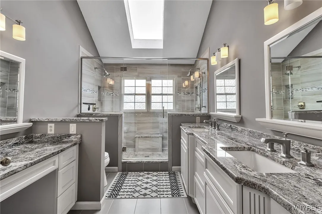 5559 Via Marina, Clarence, New York 14221, Clarence, New York 14221, 4 Bedrooms Bedrooms, 11 Rooms Rooms,2 BathroomsBathrooms,Residential,For Sale,5559 Via Marina, Clarence, New York 14221,0,B1636984