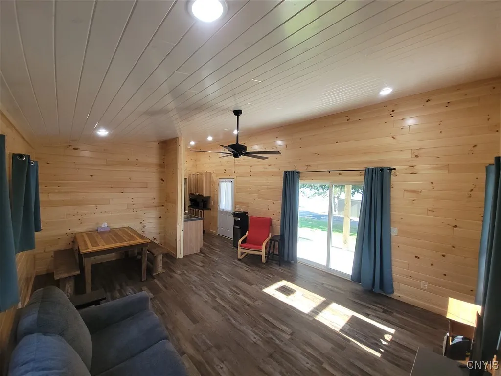 9356 County Route 125, Lyme, New York 13622, Lyme, New York 13622, 1 Bedroom Bedrooms, 4 Rooms Rooms,1 BathroomBathrooms,Residential,Closed,9356 County Route 125, Lyme, New York 13622,0,S1639594