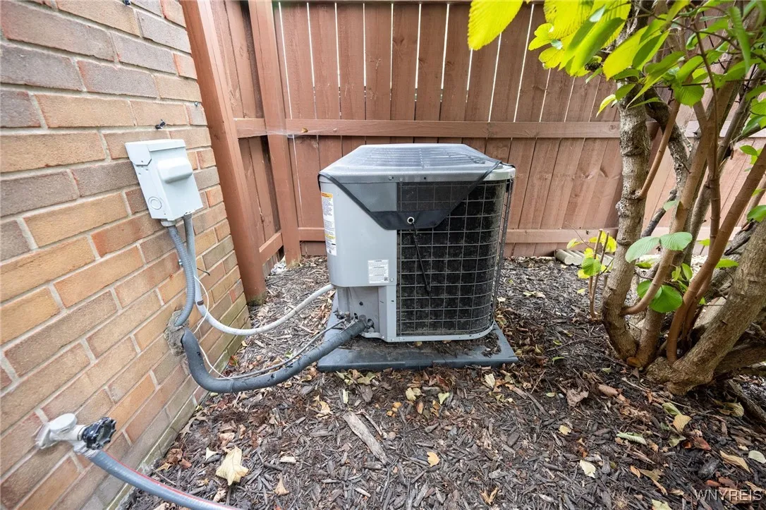 260 Carpenter Avenue, Tonawanda, New York 14223, Tonawanda, New York 14223, 4 Bedrooms Bedrooms, 8 Rooms Rooms,2 BathroomsBathrooms,Residential,Closed,260 Carpenter Avenue, Tonawanda, New York 14223,0,B1639516