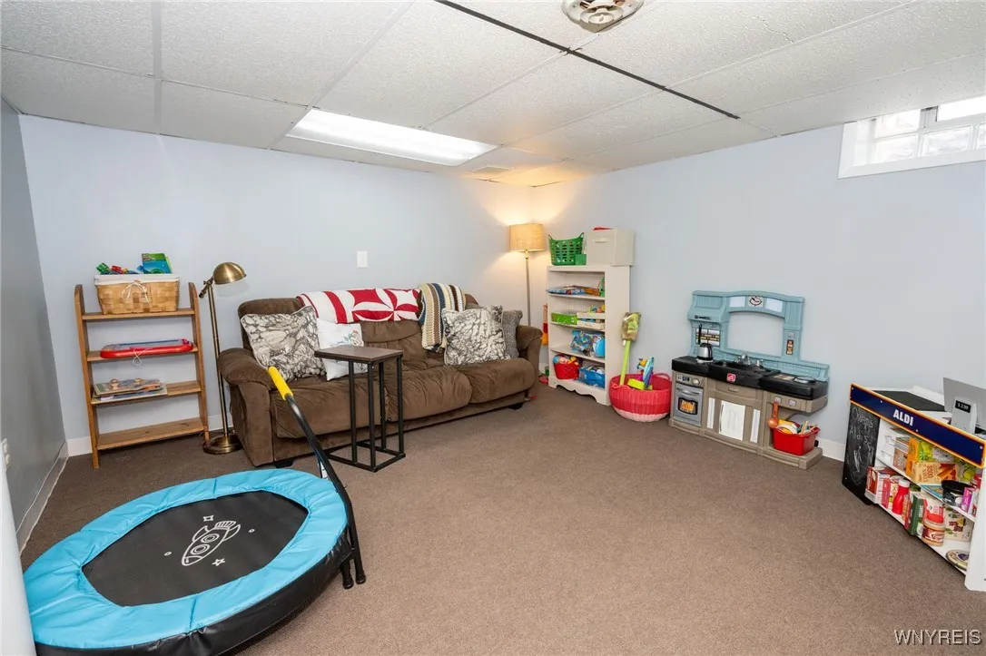 260 Carpenter Avenue, Tonawanda, New York 14223, Tonawanda, New York 14223, 4 Bedrooms Bedrooms, 8 Rooms Rooms,2 BathroomsBathrooms,Residential,Closed,260 Carpenter Avenue, Tonawanda, New York 14223,0,B1639516