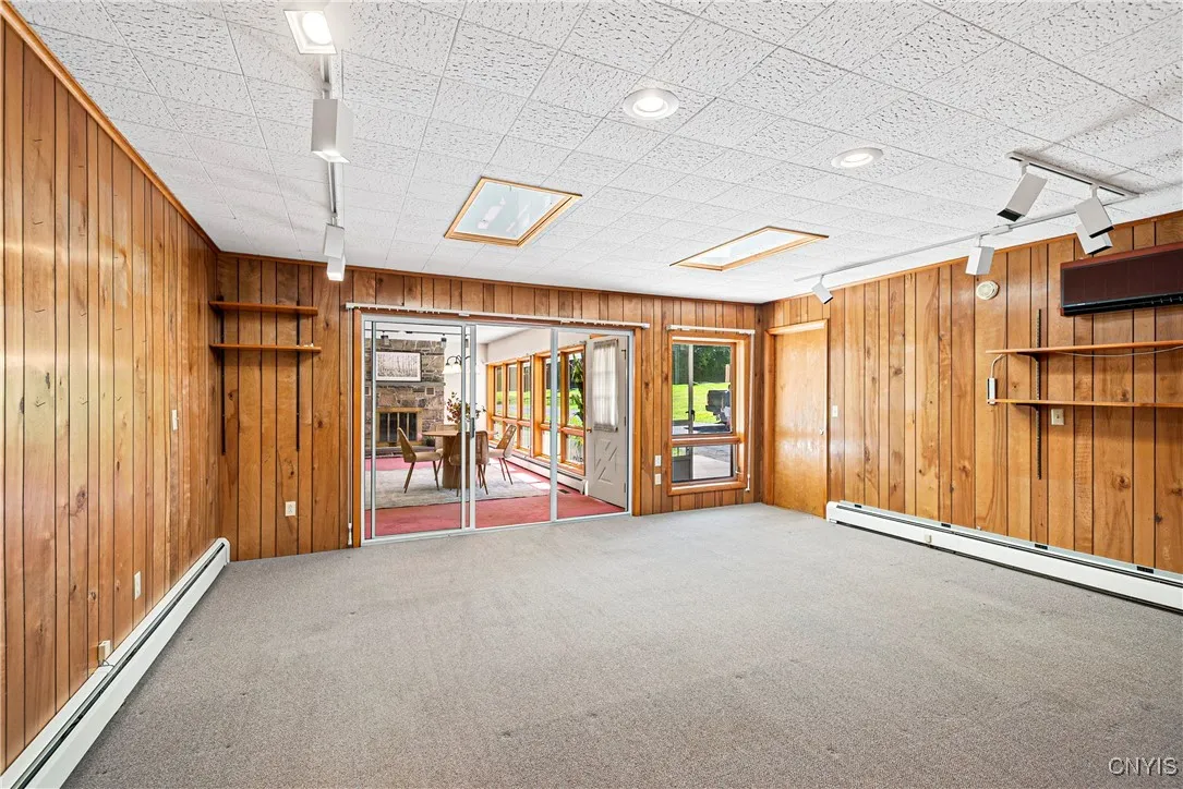 1670 Coon Hill Road, Skaneateles, New York 13152, Skaneateles, New York 13152, 3 Bedrooms Bedrooms, 10 Rooms Rooms,2 BathroomsBathrooms,Residential,For Sale,1670 Coon Hill Road, Skaneateles, New York 13152,0,S1636113