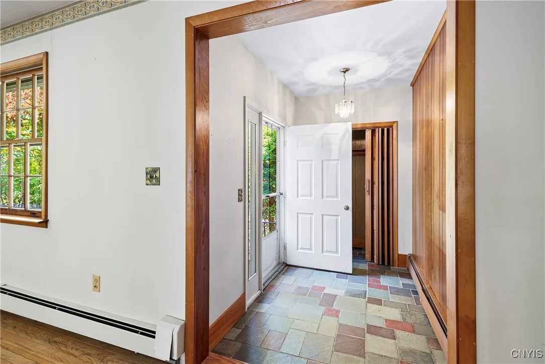 1670 Coon Hill Road, Skaneateles, New York 13152, Skaneateles, New York 13152, 3 Bedrooms Bedrooms, 10 Rooms Rooms,2 BathroomsBathrooms,Residential,For Sale,1670 Coon Hill Road, Skaneateles, New York 13152,0,S1636113