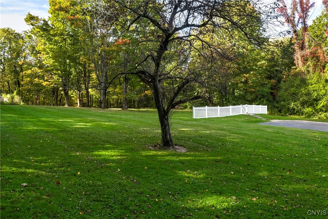 1670 Coon Hill Road, Skaneateles, New York 13152, Skaneateles, New York 13152, 3 Bedrooms Bedrooms, 10 Rooms Rooms,2 BathroomsBathrooms,Residential,For Sale,1670 Coon Hill Road, Skaneateles, New York 13152,0,S1636113