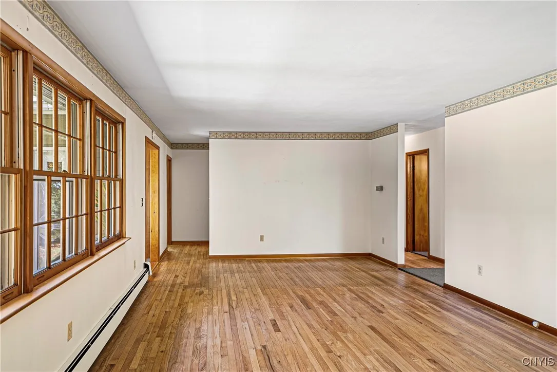 1670 Coon Hill Road, Skaneateles, New York 13152, Skaneateles, New York 13152, 3 Bedrooms Bedrooms, 10 Rooms Rooms,2 BathroomsBathrooms,Residential,For Sale,1670 Coon Hill Road, Skaneateles, New York 13152,0,S1636113