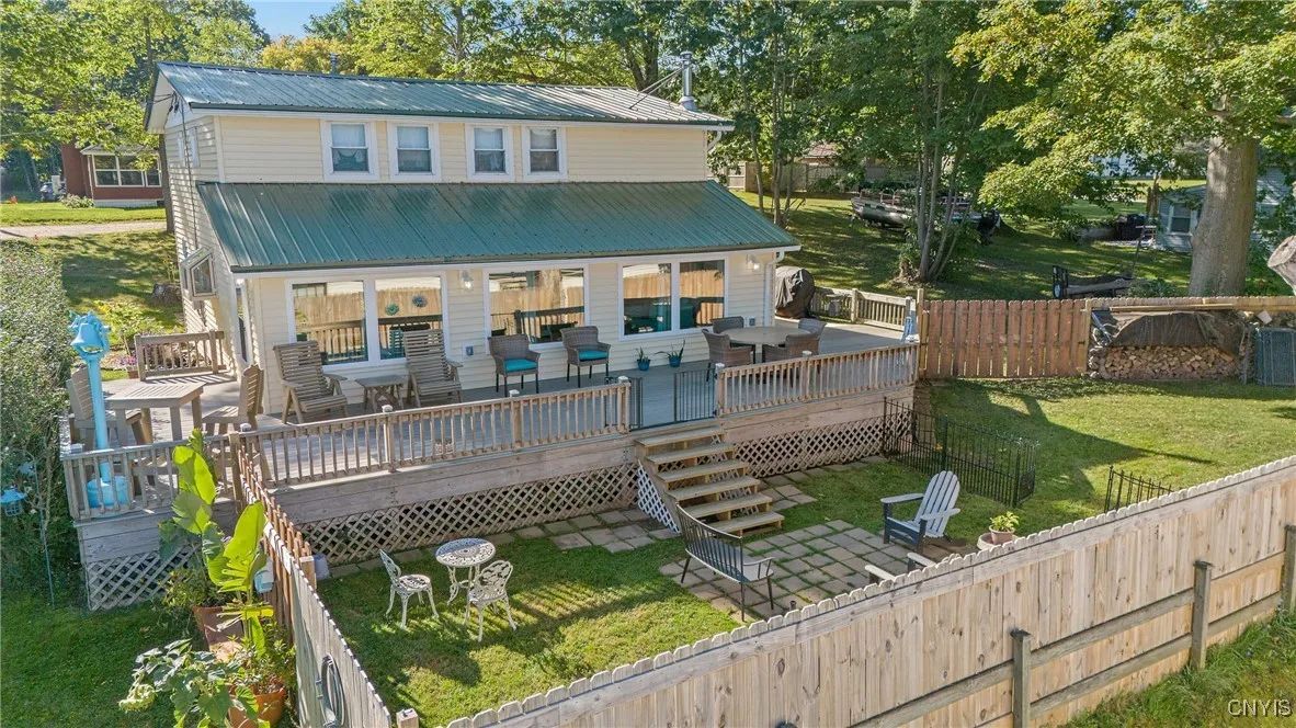 23 Ontario Avenue, Sandy Creek, New York 13142, Sandy Creek, New York 13142, 4 Bedrooms Bedrooms, 8 Rooms Rooms,2 BathroomsBathrooms,Residential,For Sale,23 Ontario Avenue, Sandy Creek, New York 13142,0,S1638217