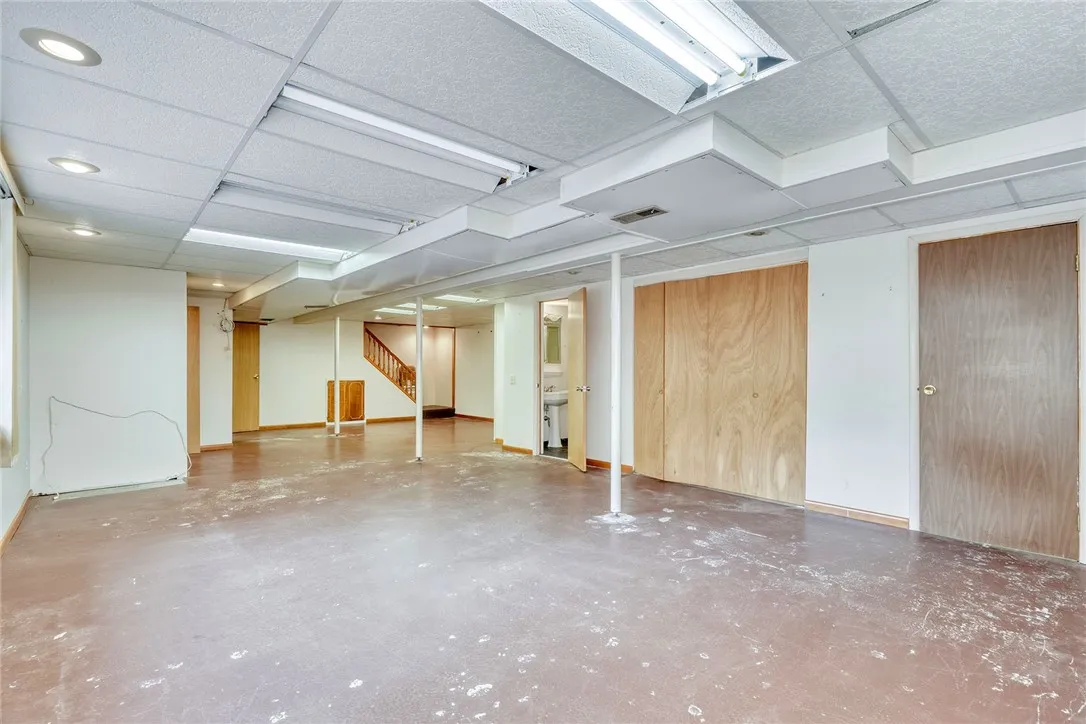 108 Fox Hall Drive, Irondequoit, New York 14609, Irondequoit, New York 14609, 3 Bedrooms Bedrooms, 6 Rooms Rooms,2 BathroomsBathrooms,Residential,Closed,108 Fox Hall Drive, Irondequoit, New York 14609,0,R1639969