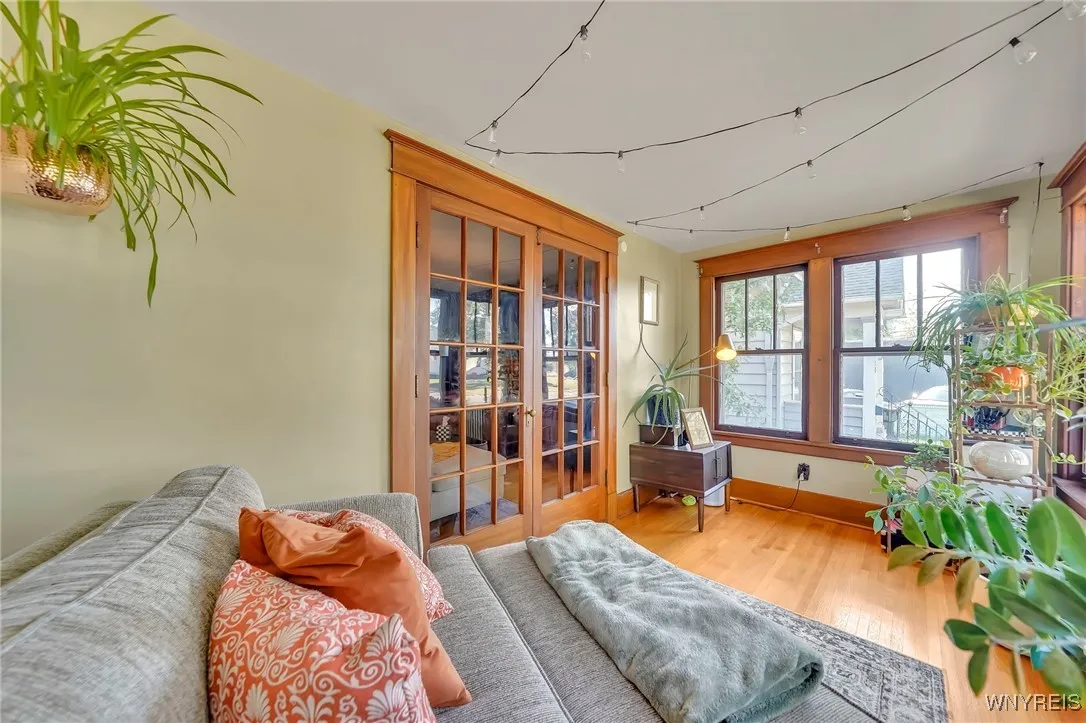 314 School Street, Tonawanda, New York 14217, Tonawanda, New York 14217, 4 Bedrooms Bedrooms, 10 Rooms Rooms,1 BathroomBathrooms,Residential,For Sale,314 School Street, Tonawanda, New York 14217,0,B1639408
