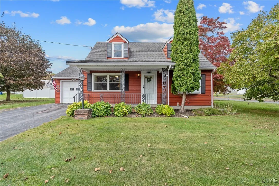 300 Chester Road, Geddes, New York 13219, Geddes, New York 13219, 3 Bedrooms Bedrooms, 8 Rooms Rooms,1 BathroomBathrooms,Residential,Closed,300 Chester Road, Geddes, New York 13219,0,S1639967