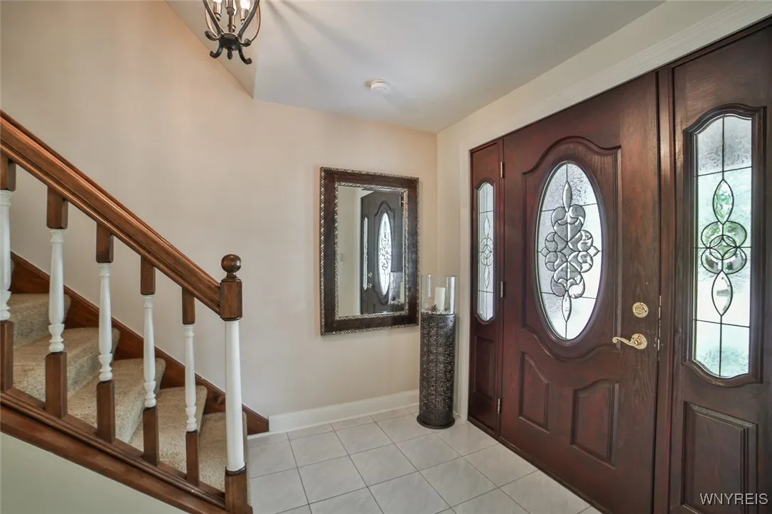 100 Countryside Lane, Amherst, New York 14221, Amherst, New York 14221, 4 Bedrooms Bedrooms, 9 Rooms Rooms,2 BathroomsBathrooms,Residential,For Sale,100 Countryside Lane, Amherst, New York 14221,0,B1639370