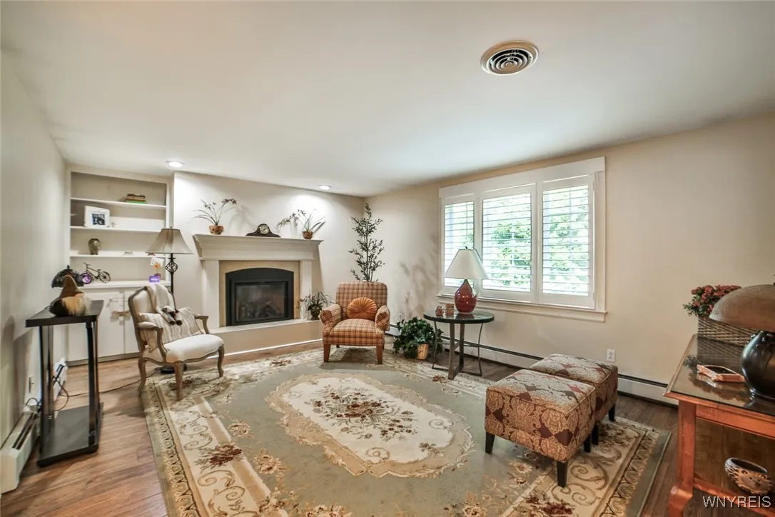 100 Countryside Lane, Amherst, New York 14221, Amherst, New York 14221, 4 Bedrooms Bedrooms, 9 Rooms Rooms,2 BathroomsBathrooms,Residential,For Sale,100 Countryside Lane, Amherst, New York 14221,0,B1639370