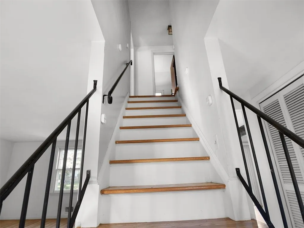 629 Bending Bough Drive, Webster, New York 14580, Webster, New York 14580, 3 Bedrooms Bedrooms, 3 Rooms Rooms,1 BathroomBathrooms,Residential,Closed,629 Bending Bough Drive, Webster, New York 14580,0,R1633241