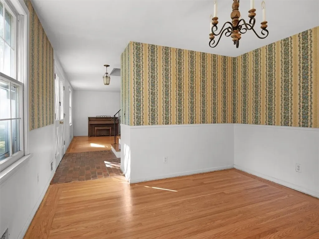 629 Bending Bough Drive, Webster, New York 14580, Webster, New York 14580, 3 Bedrooms Bedrooms, 3 Rooms Rooms,1 BathroomBathrooms,Residential,Closed,629 Bending Bough Drive, Webster, New York 14580,0,R1633241