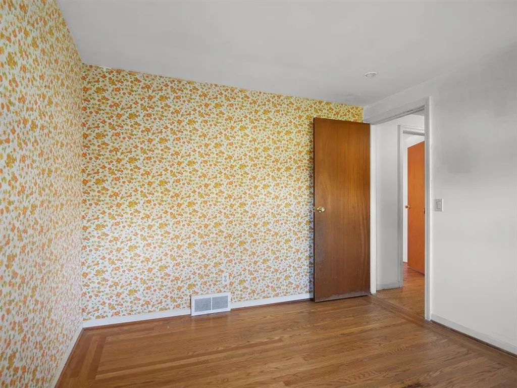 629 Bending Bough Drive, Webster, New York 14580, Webster, New York 14580, 3 Bedrooms Bedrooms, 3 Rooms Rooms,1 BathroomBathrooms,Residential,Closed,629 Bending Bough Drive, Webster, New York 14580,0,R1633241