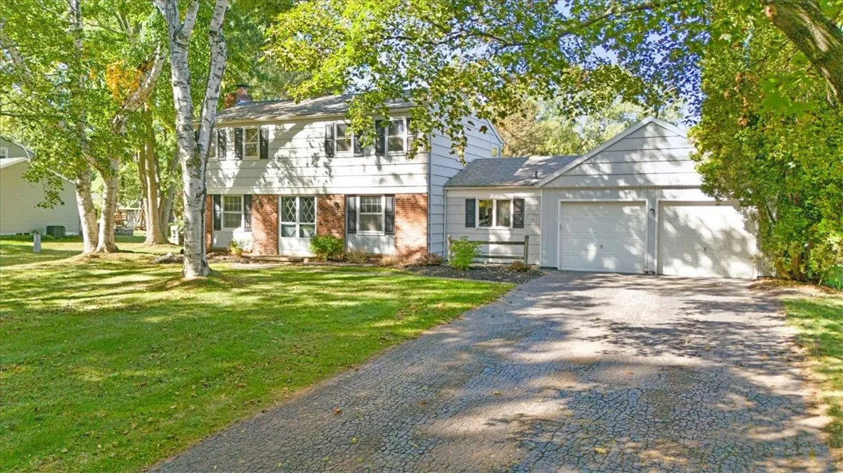 629 Bending Bough Drive, Webster, New York 14580, Webster, New York 14580, 3 Bedrooms Bedrooms, 3 Rooms Rooms,1 BathroomBathrooms,Residential,Closed,629 Bending Bough Drive, Webster, New York 14580,0,R1633241