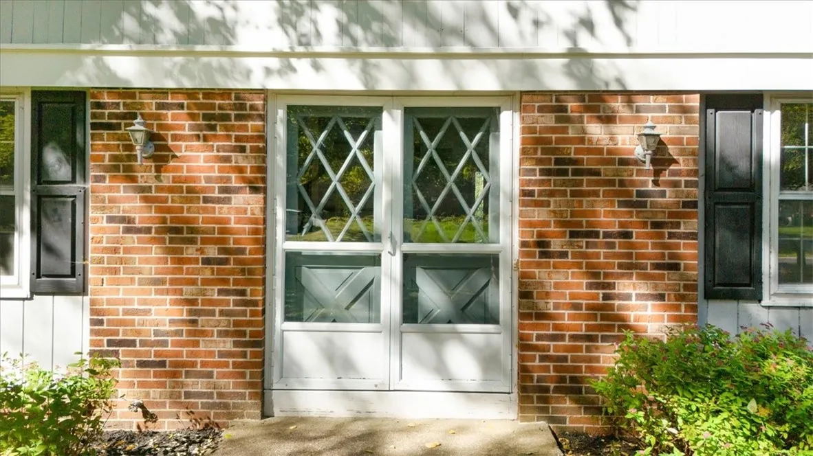 629 Bending Bough Drive, Webster, New York 14580, Webster, New York 14580, 3 Bedrooms Bedrooms, 3 Rooms Rooms,1 BathroomBathrooms,Residential,Closed,629 Bending Bough Drive, Webster, New York 14580,0,R1633241