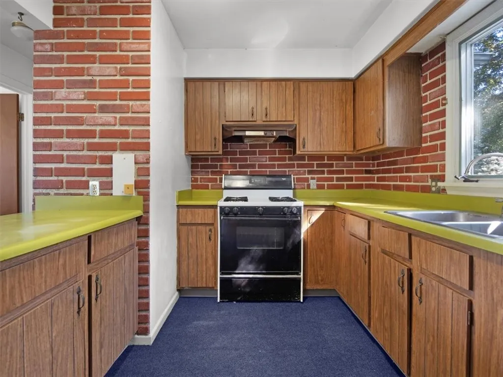 629 Bending Bough Drive, Webster, New York 14580, Webster, New York 14580, 3 Bedrooms Bedrooms, 3 Rooms Rooms,1 BathroomBathrooms,Residential,Closed,629 Bending Bough Drive, Webster, New York 14580,0,R1633241