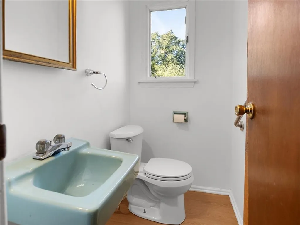 629 Bending Bough Drive, Webster, New York 14580, Webster, New York 14580, 3 Bedrooms Bedrooms, 3 Rooms Rooms,1 BathroomBathrooms,Residential,Closed,629 Bending Bough Drive, Webster, New York 14580,0,R1633241