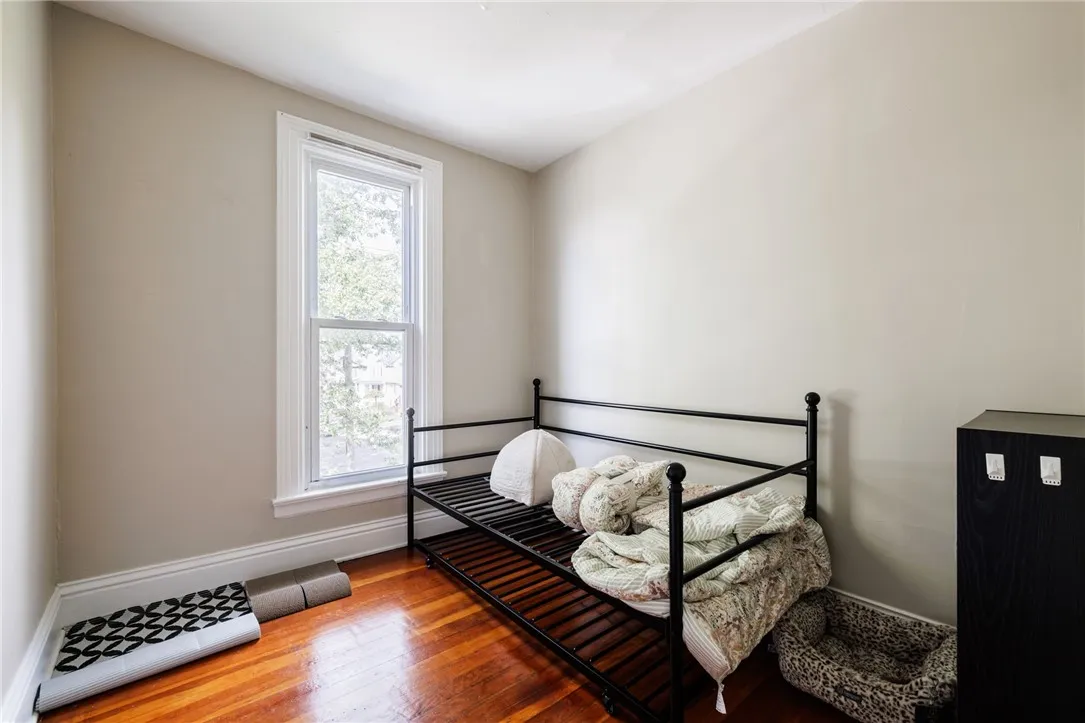 158 North Main Street, Perinton, New York 14450, Perinton, New York 14450, 5 Bedrooms Bedrooms, ,2 BathroomsBathrooms,Residential,Closed,158 North Main Street, Perinton, New York 14450,0,R1639420