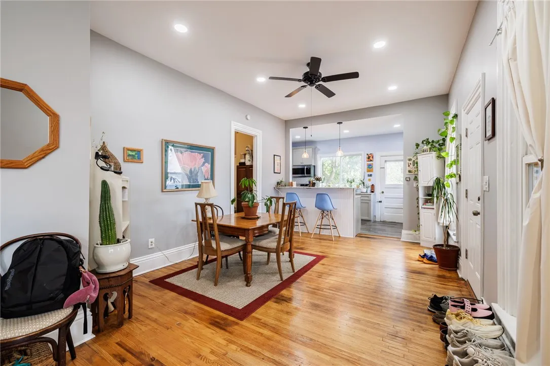 158 North Main Street, Perinton, New York 14450, Perinton, New York 14450, 5 Bedrooms Bedrooms, ,2 BathroomsBathrooms,Residential,Closed,158 North Main Street, Perinton, New York 14450,0,R1639420