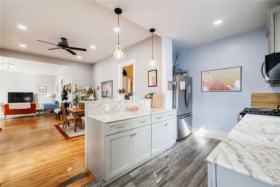 158 North Main Street, Perinton, New York 14450, Perinton, New York 14450, 5 Bedrooms Bedrooms, ,2 BathroomsBathrooms,Residential,Closed,158 North Main Street, Perinton, New York 14450,0,R1639420