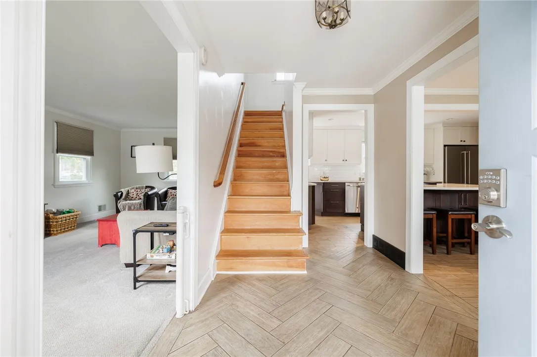 60 Peddington Circle, Henrietta, New York 14623, Henrietta, New York 14623, 3 Bedrooms Bedrooms, 8 Rooms Rooms,2 BathroomsBathrooms,Residential,Closed,60 Peddington Circle, Henrietta, New York 14623,0,R1638499