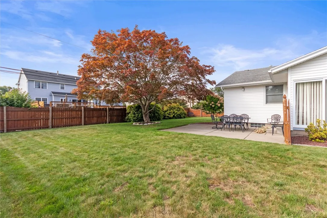 109 Drake Drive, Irondequoit, New York 14617, Irondequoit, New York 14617, 2 Bedrooms Bedrooms, 6 Rooms Rooms,1 BathroomBathrooms,Residential,Closed,109 Drake Drive, Irondequoit, New York 14617,0,R1639282