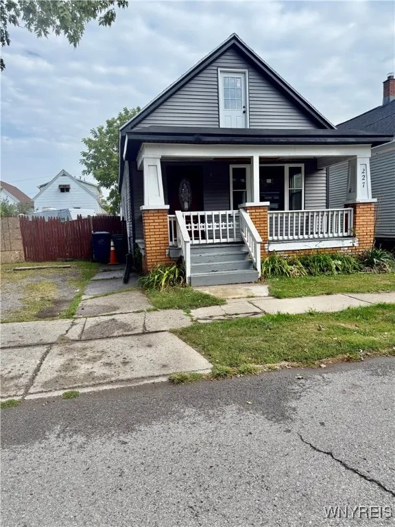 227 Weiss Street, Buffalo, New York 14206, Buffalo, New York 14206, 3 Bedrooms Bedrooms, 6 Rooms Rooms,1 BathroomBathrooms,Residential,Closed,227 Weiss Street, Buffalo, New York 14206,0,B1639896