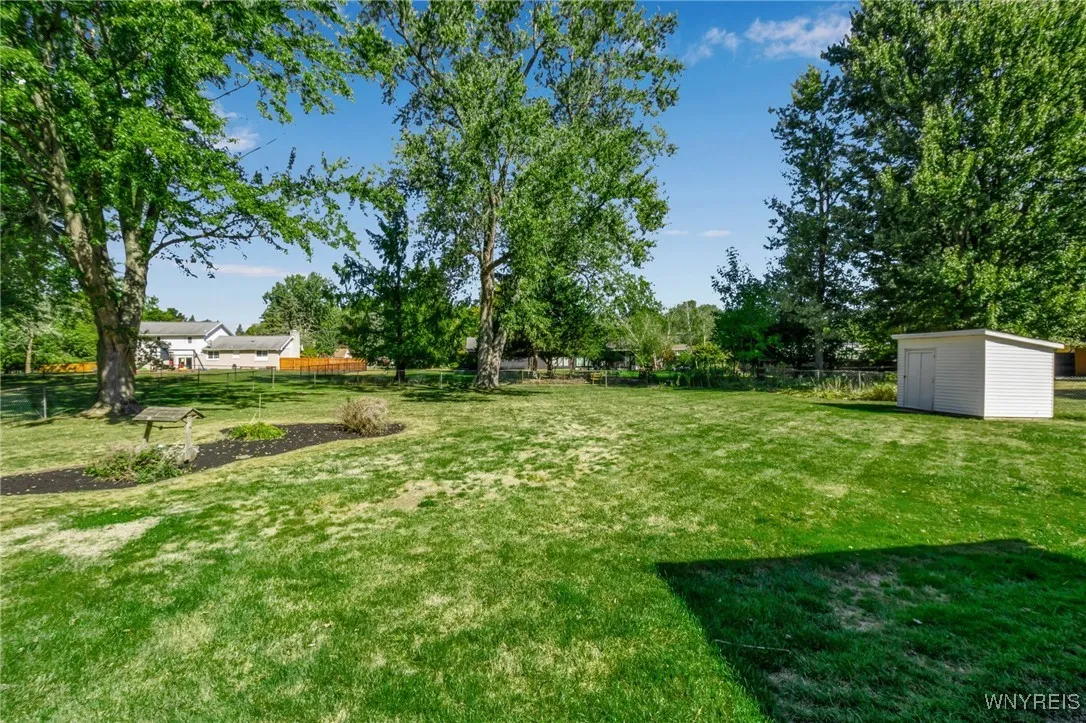 8936 The Fairways, Clarence, New York 14031, Clarence, New York 14031, 3 Bedrooms Bedrooms, 8 Rooms Rooms,2 BathroomsBathrooms,Residential,For Sale,8936 The Fairways, Clarence, New York 14031,0,B1637505