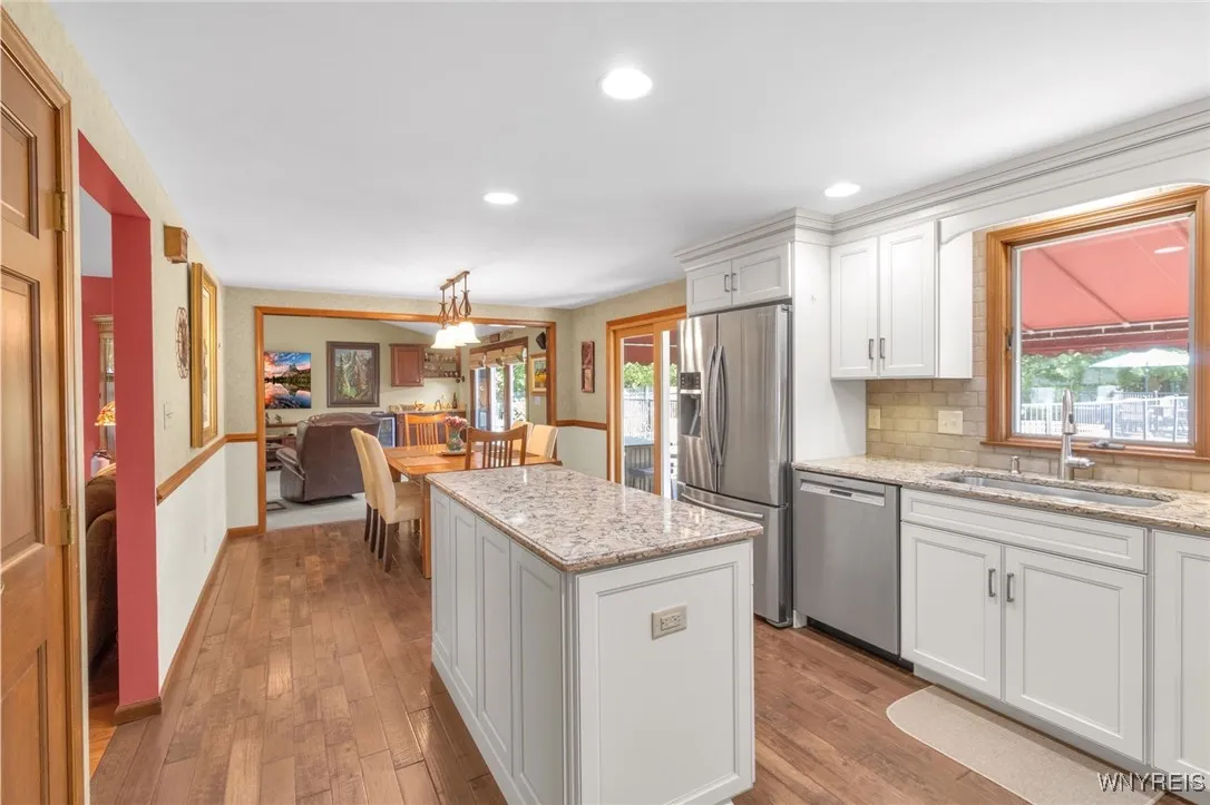 5085 Meadowbrook Road, Clarence, New York 14221, Clarence, New York 14221, 3 Bedrooms Bedrooms, 10 Rooms Rooms,2 BathroomsBathrooms,Residential,Closed,5085 Meadowbrook Road, Clarence, New York 14221,0,B1639649