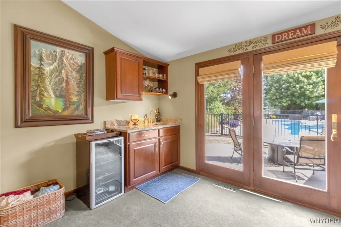 5085 Meadowbrook Road, Clarence, New York 14221, Clarence, New York 14221, 3 Bedrooms Bedrooms, 10 Rooms Rooms,2 BathroomsBathrooms,Residential,Closed,5085 Meadowbrook Road, Clarence, New York 14221,0,B1639649