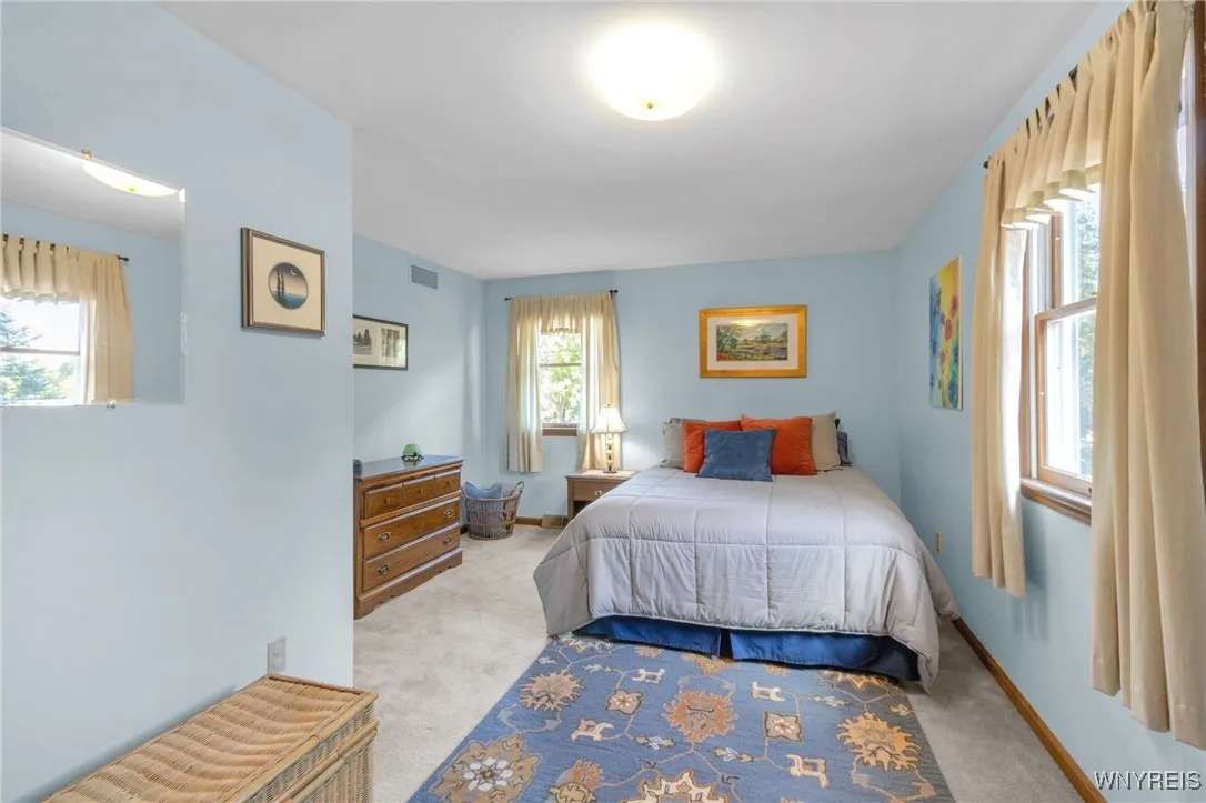 5085 Meadowbrook Road, Clarence, New York 14221, Clarence, New York 14221, 3 Bedrooms Bedrooms, 10 Rooms Rooms,2 BathroomsBathrooms,Residential,Closed,5085 Meadowbrook Road, Clarence, New York 14221,0,B1639649