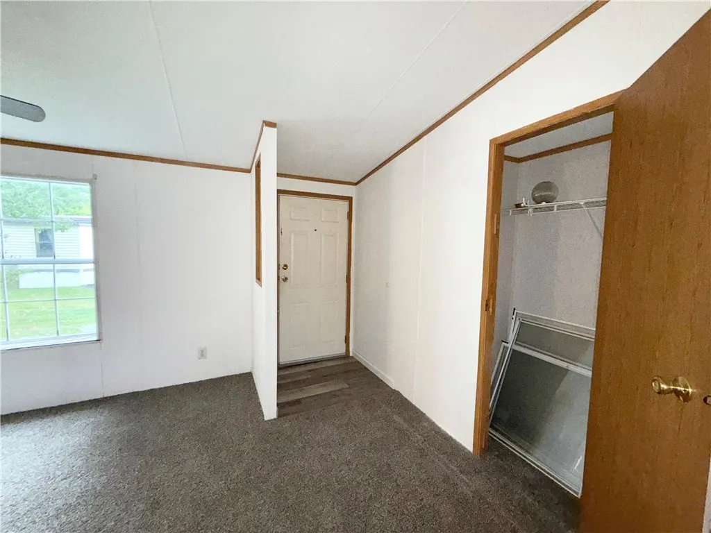 192 Ovid Street 143, Seneca Falls, New York 13148, Seneca Falls, New York 13148, 3 Bedrooms Bedrooms, 5 Rooms Rooms,2 BathroomsBathrooms,Residential,For Sale,192 Ovid Street 143, Seneca Falls, New York 13148,0,R1639717