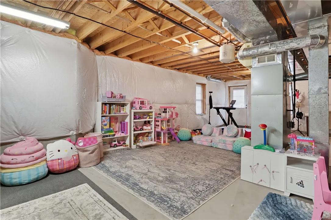 511 High Street, Victor, New York 14564, Victor, New York 14564, 4 Bedrooms Bedrooms, 8 Rooms Rooms,2 BathroomsBathrooms,Residential,Closed,511 High Street, Victor, New York 14564,0,R1639918