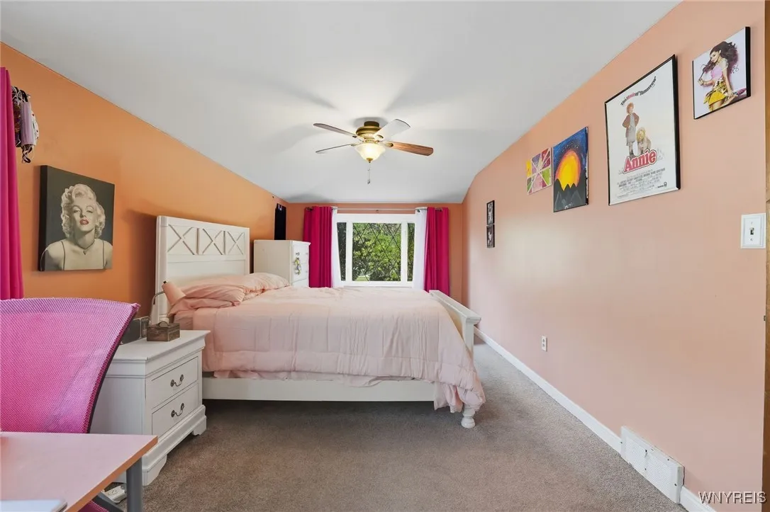 302 Hendricks Boulevard, Amherst, New York 14226, Amherst, New York 14226, 4 Bedrooms Bedrooms, 7 Rooms Rooms,1 BathroomBathrooms,Residential,For Sale,302 Hendricks Boulevard, Amherst, New York 14226,0,B1635933