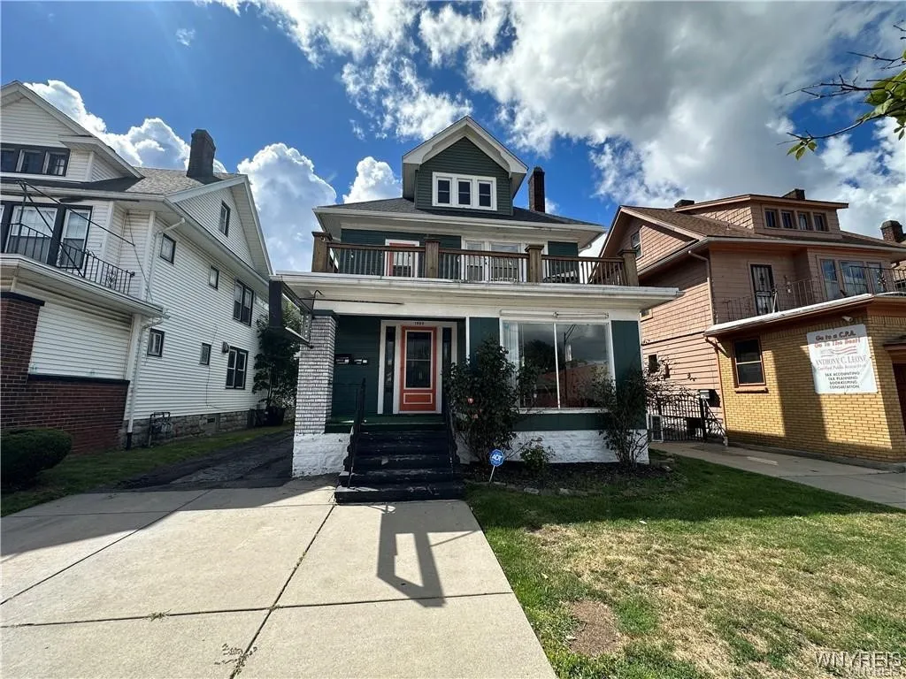 1353 Hertel Avenue, Buffalo, New York 14216, Buffalo, New York 14216, ,Commercial Lease,For Rent,1353 Hertel Avenue, Buffalo, New York 14216,0,B1638441