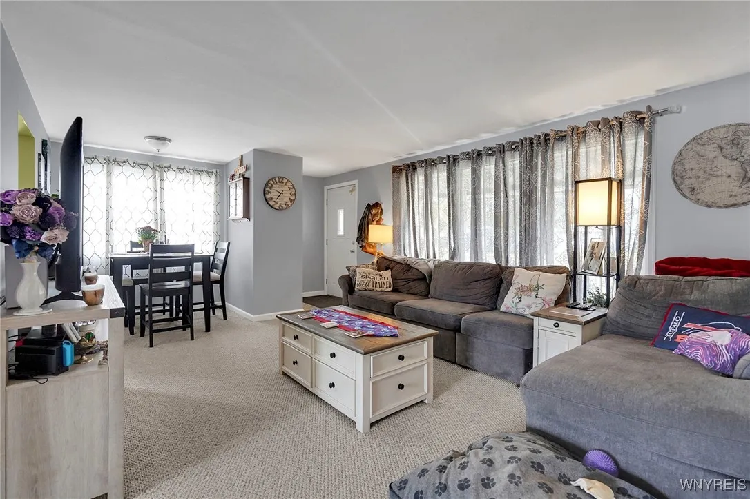 52 Krehmore Place, Tonawanda, New York 14223, Tonawanda, New York 14223, 3 Bedrooms Bedrooms, 7 Rooms Rooms,1 BathroomBathrooms,Residential,Closed,52 Krehmore Place, Tonawanda, New York 14223,0,B1639610