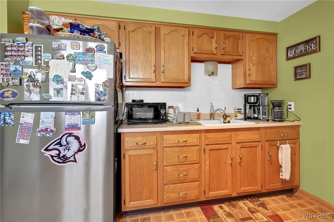 52 Krehmore Place, Tonawanda, New York 14223, Tonawanda, New York 14223, 3 Bedrooms Bedrooms, 7 Rooms Rooms,1 BathroomBathrooms,Residential,Closed,52 Krehmore Place, Tonawanda, New York 14223,0,B1639610