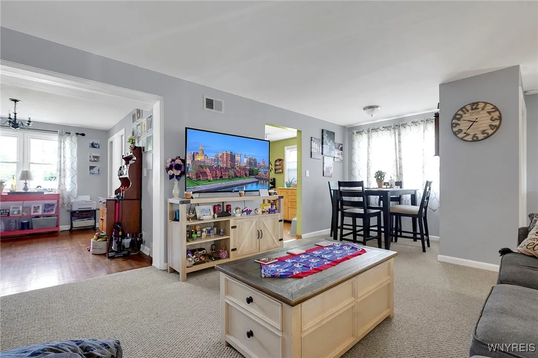 52 Krehmore Place, Tonawanda, New York 14223, Tonawanda, New York 14223, 3 Bedrooms Bedrooms, 7 Rooms Rooms,1 BathroomBathrooms,Residential,Closed,52 Krehmore Place, Tonawanda, New York 14223,0,B1639610