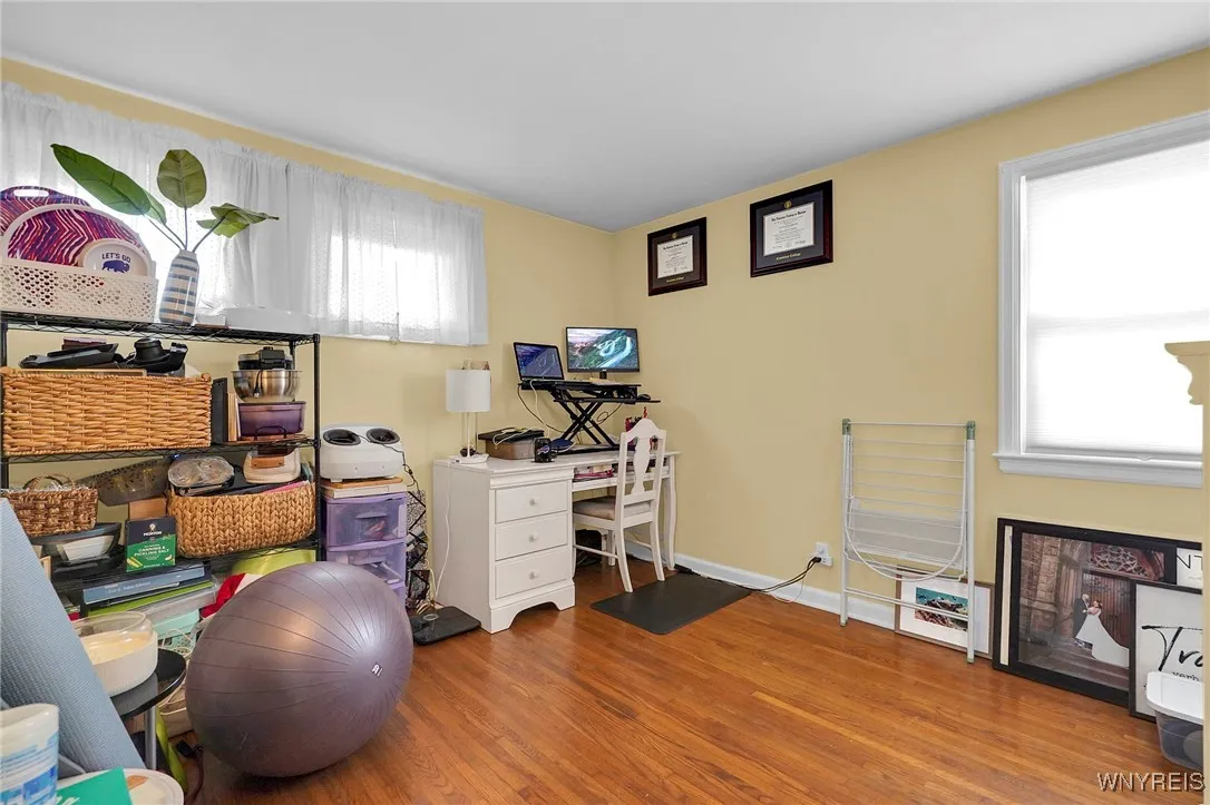 52 Krehmore Place, Tonawanda, New York 14223, Tonawanda, New York 14223, 3 Bedrooms Bedrooms, 7 Rooms Rooms,1 BathroomBathrooms,Residential,Closed,52 Krehmore Place, Tonawanda, New York 14223,0,B1639610