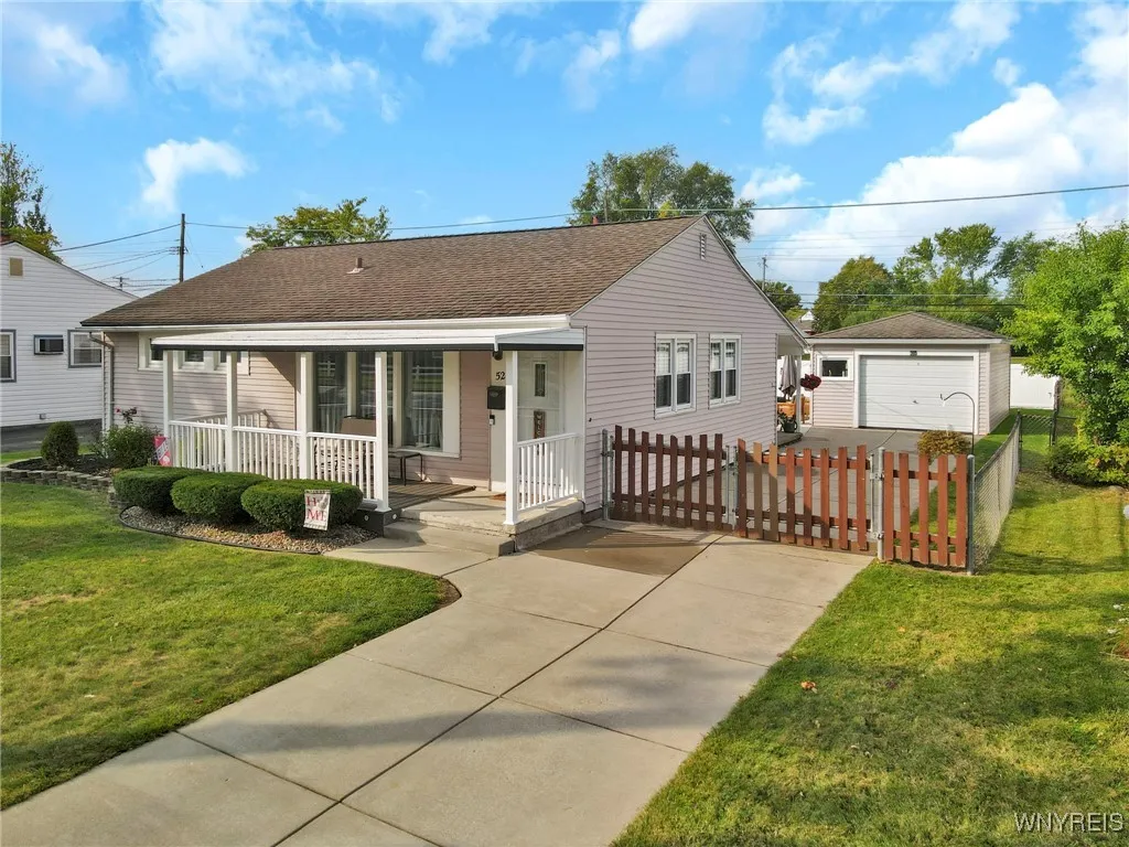 52 Krehmore Place, Tonawanda, New York 14223, Tonawanda, New York 14223, 3 Bedrooms Bedrooms, 7 Rooms Rooms,1 BathroomBathrooms,Residential,Closed,52 Krehmore Place, Tonawanda, New York 14223,0,B1639610
