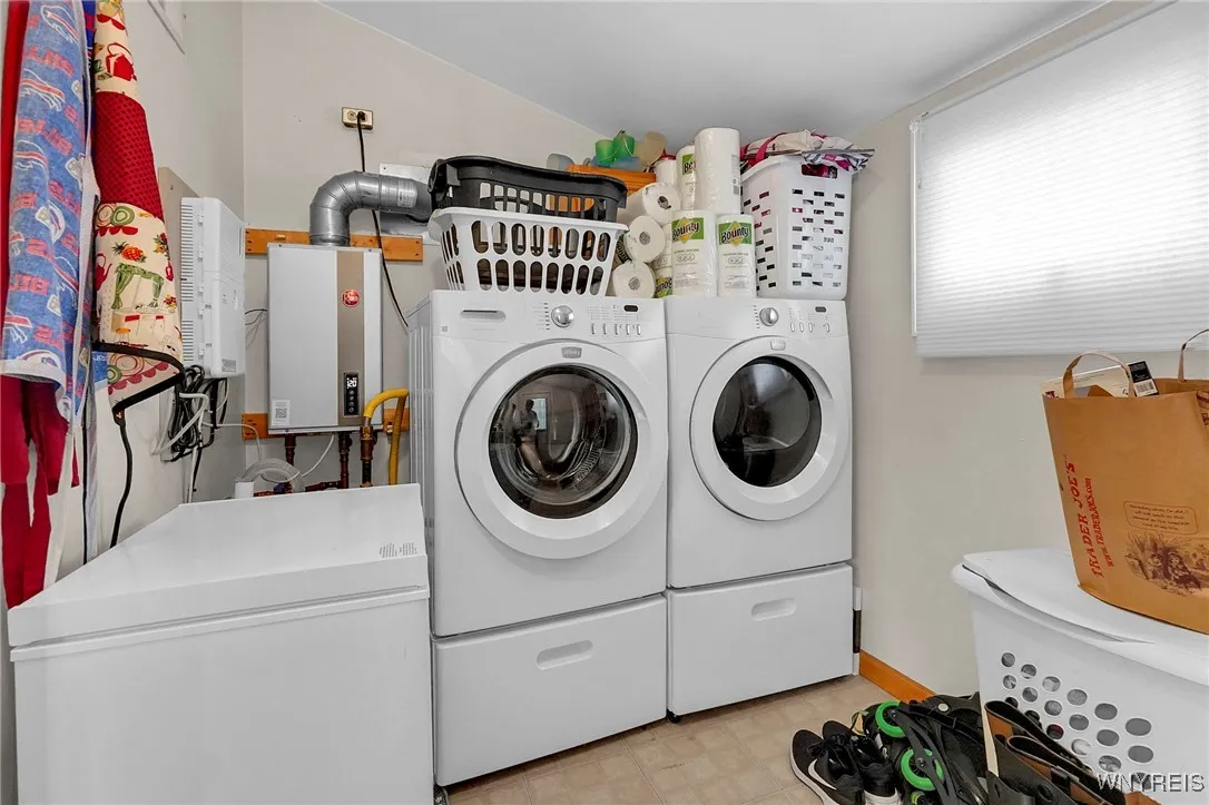 52 Krehmore Place, Tonawanda, New York 14223, Tonawanda, New York 14223, 3 Bedrooms Bedrooms, 7 Rooms Rooms,1 BathroomBathrooms,Residential,Closed,52 Krehmore Place, Tonawanda, New York 14223,0,B1639610