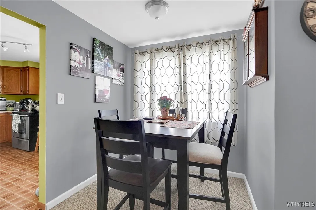 52 Krehmore Place, Tonawanda, New York 14223, Tonawanda, New York 14223, 3 Bedrooms Bedrooms, 7 Rooms Rooms,1 BathroomBathrooms,Residential,Closed,52 Krehmore Place, Tonawanda, New York 14223,0,B1639610