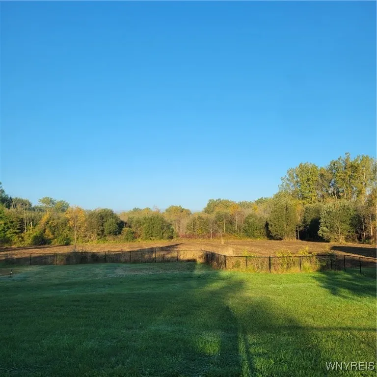 1220 Campbell Boulevard, Amherst, New York 14228, Amherst, New York 14228, 4 Bedrooms Bedrooms, 8 Rooms Rooms,2 BathroomsBathrooms,Residential,For Sale,1220 Campbell Boulevard, Amherst, New York 14228,0,B1639143