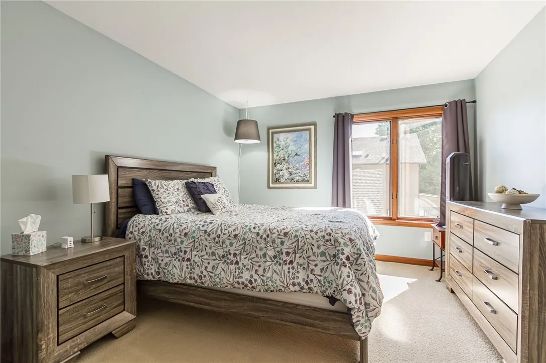 196 Creighton Lane, Greece, New York 14612, Greece, New York 14612, 4 Bedrooms Bedrooms, 8 Rooms Rooms,2 BathroomsBathrooms,Residential,Closed,196 Creighton Lane, Greece, New York 14612,0,R1639044