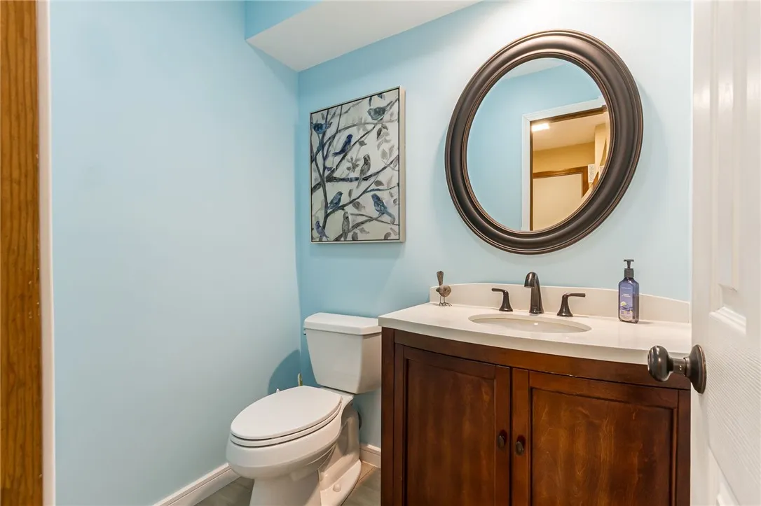 196 Creighton Lane, Greece, New York 14612, Greece, New York 14612, 4 Bedrooms Bedrooms, 8 Rooms Rooms,2 BathroomsBathrooms,Residential,Closed,196 Creighton Lane, Greece, New York 14612,0,R1639044